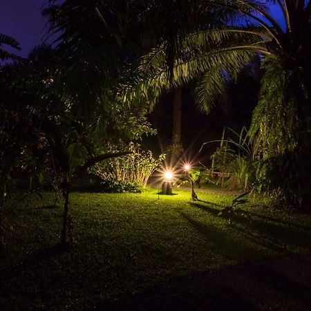 Aathid Garden Khao Lak Villa Екстериор снимка